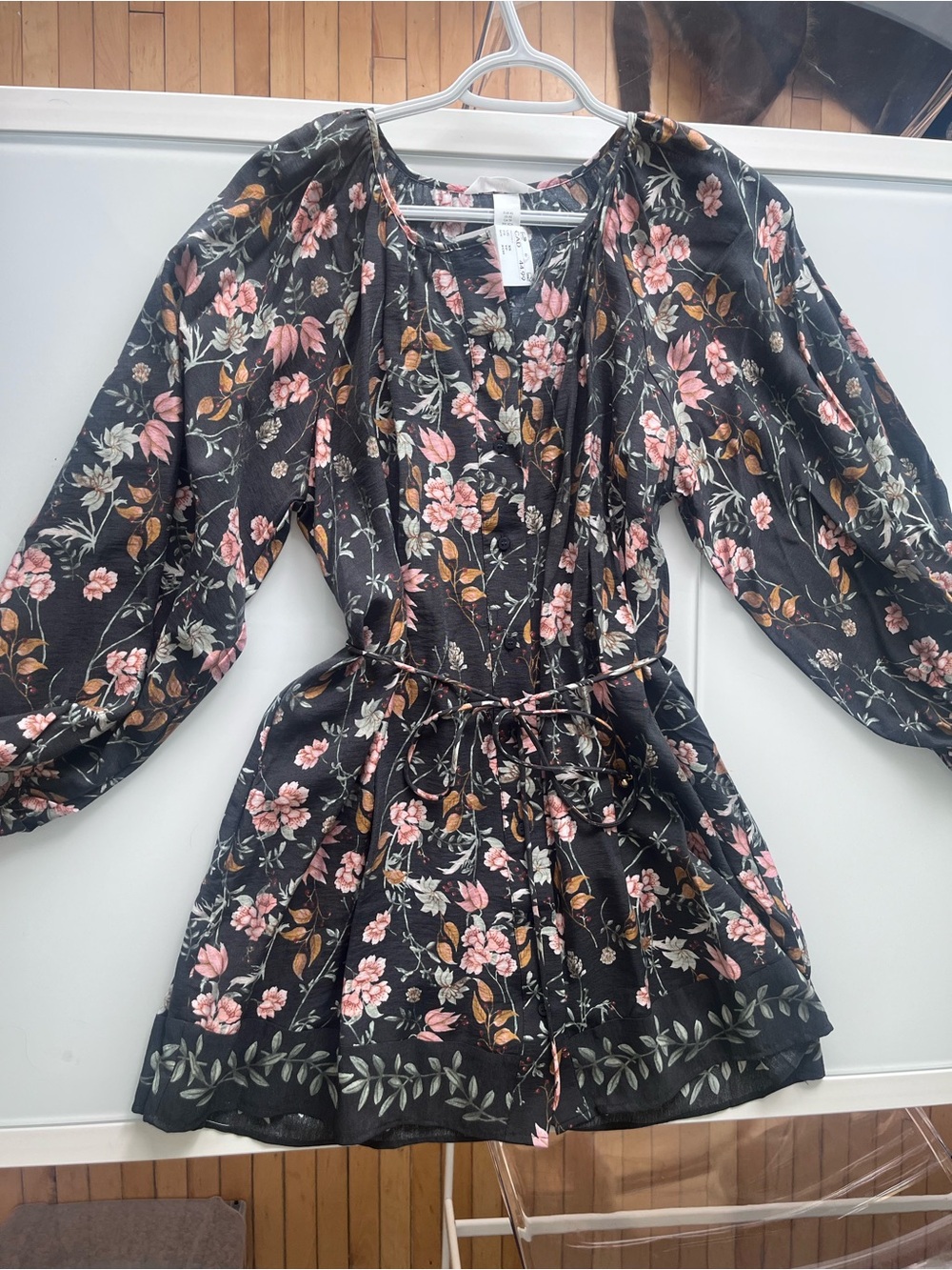 H&M Black Floral Tie-Waist Casual Dress with Pink Blooms